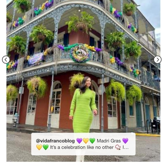 Women's House of Aama High Neck Maxi Knit Dress Green
Striped nwt - Picture 4 of 9